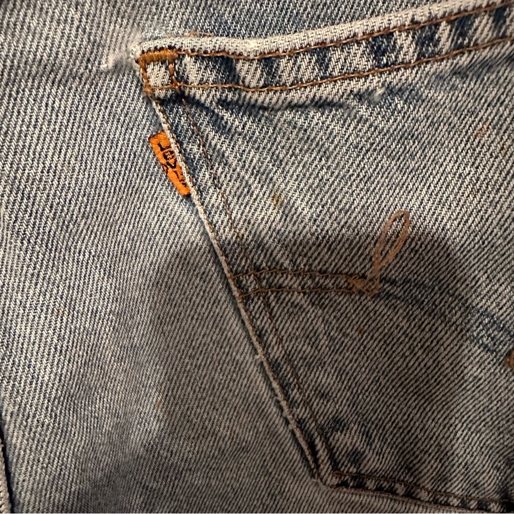 Vintage Levi’s 550 Orange Tab Jean Shorts - Picture 4 of 5